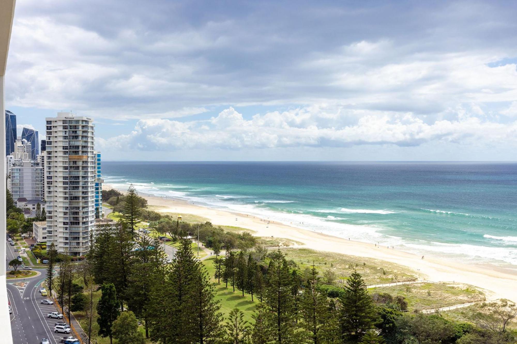 Ultiqa Air On Broadbeach โกลด์โคสต์ ภายนอก รูปภาพ
