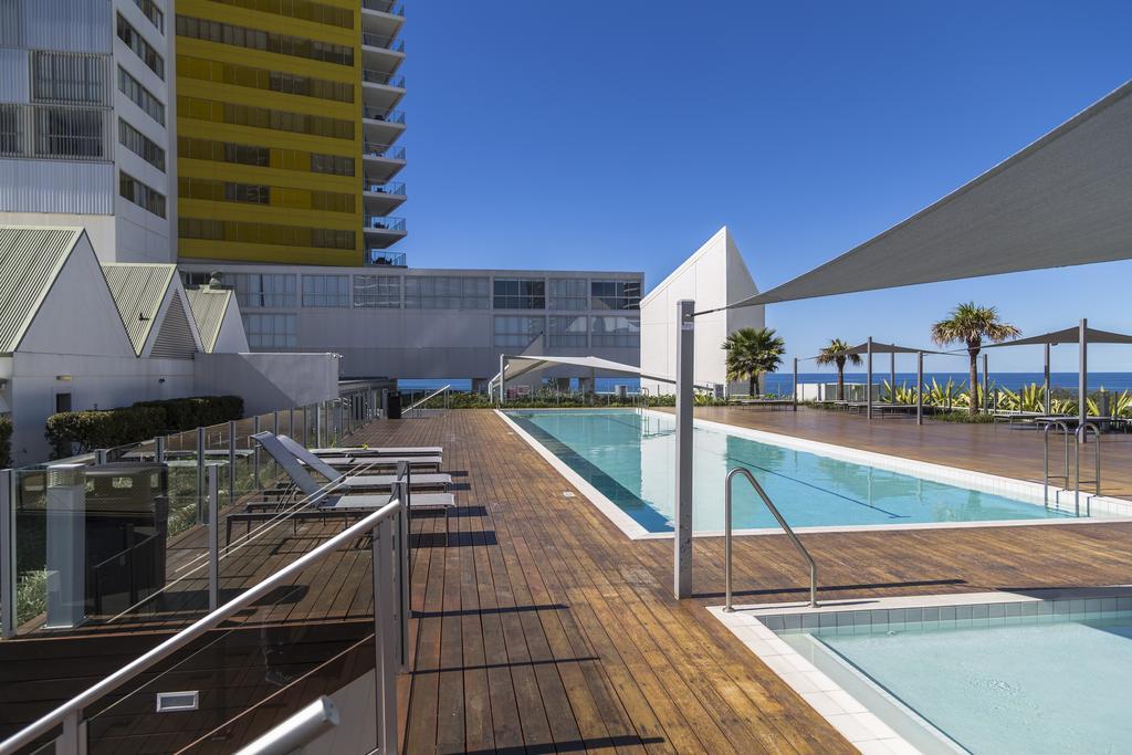 Ultiqa Air On Broadbeach โกลด์โคสต์ ภายนอก รูปภาพ