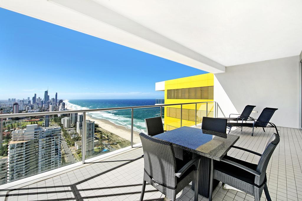 Ultiqa Air On Broadbeach โกลด์โคสต์ ภายนอก รูปภาพ